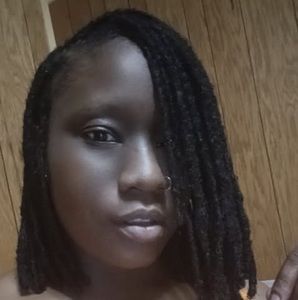 Meet your Posher, Imani